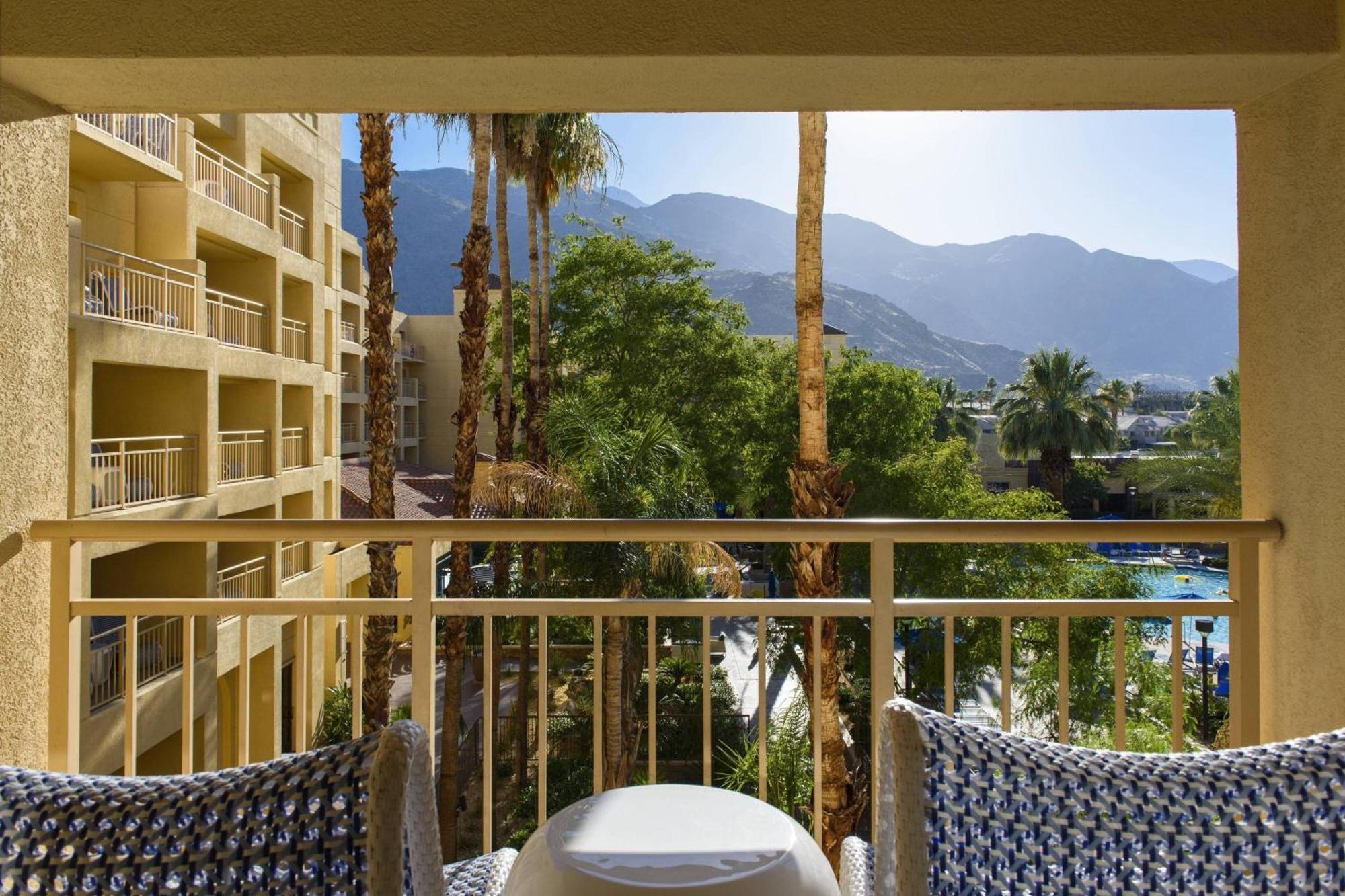 King Guest Room Poolside View No Resort Fees